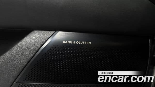 Genesis G90 2025 — Photo 5/40