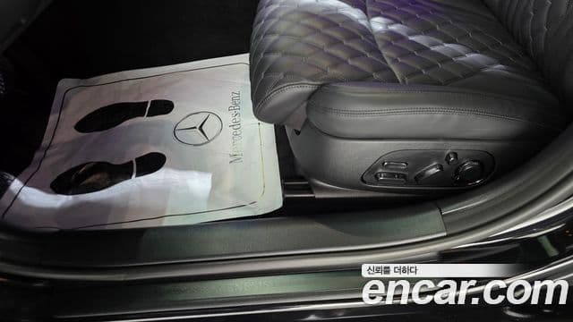 Genesis G90 2025 — Photo 34/40