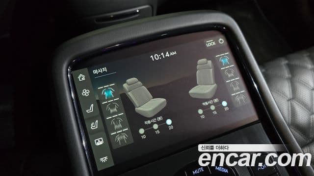 Genesis G90 2025 — Photo 21/40