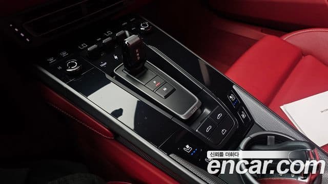 Porsche 911 2021 — ფოტო 30/30