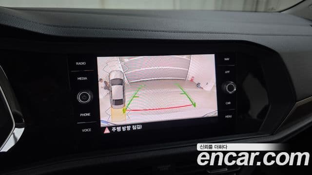Volkswagen Jetta 2021 — Photo 12/31