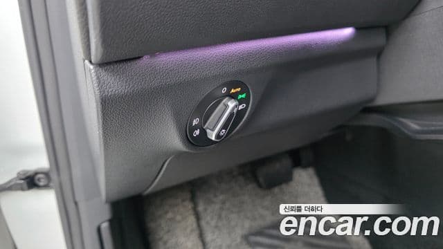 Volkswagen Jetta 2021 — Photo 10/31