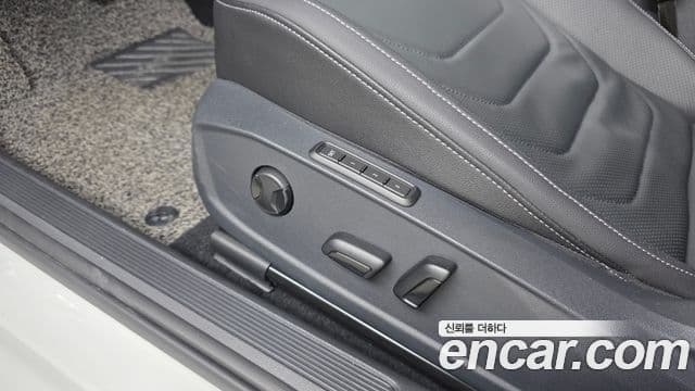 Volkswagen Jetta 2021 — Photo 3/31