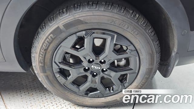Kia Sorento 2024 — Photo 5/39