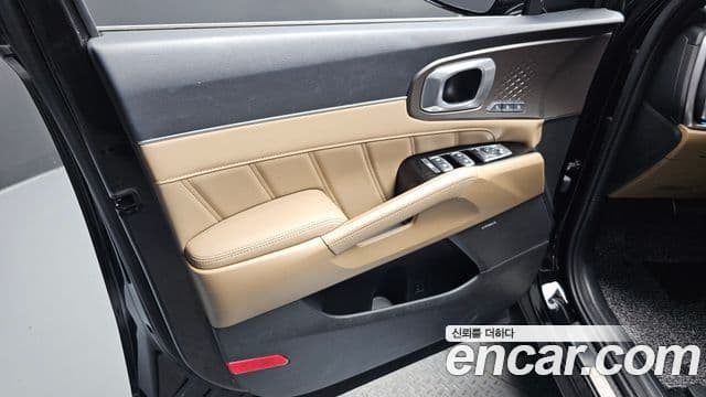 Kia Sorento 2024 — Photo 31/39