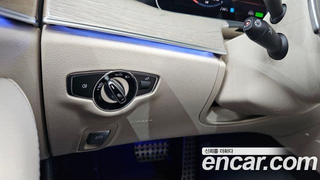 Mercedes-Benz CLS-Class 2023 — Photo 15/34