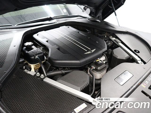 Genesis G90 2022 — Photo 14/20