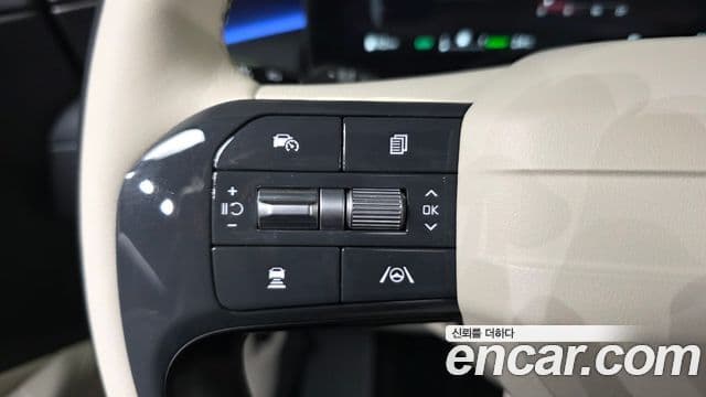 Kia K8 2025 — Photo 2/33
