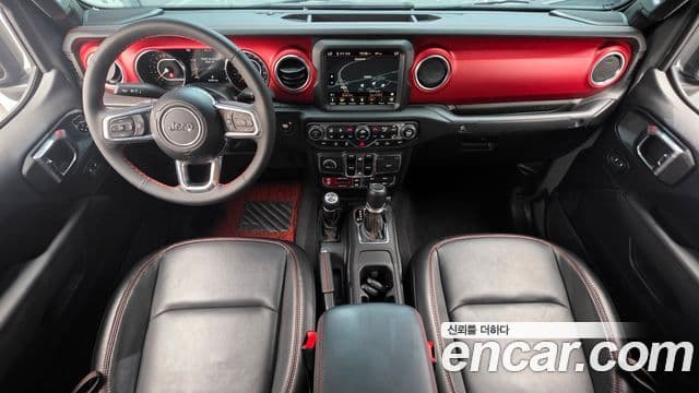 Jeep Gladiator 2023 — Photo 7/20