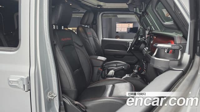 Jeep Wrangler 2022 — Photo 14/20