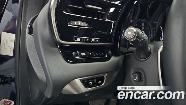 Lexus RX350h 2023 — Photo 36/43