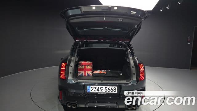 Mini Cooper S Countryman 2024 — Фото 20/20