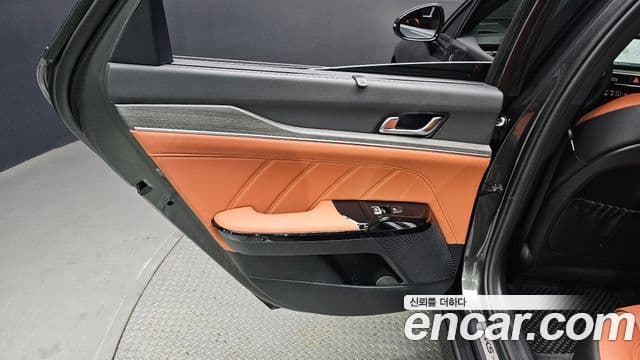 Kia K5 2026 — Photo 3/36