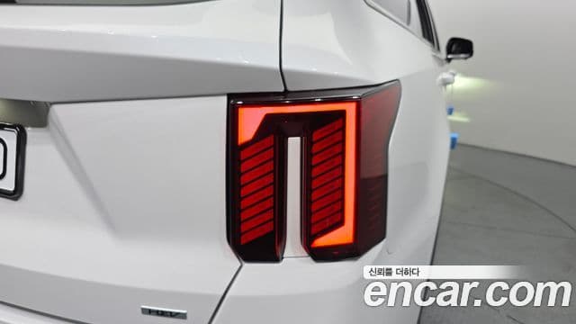 Kia Sorento 2024 — Şəkil 11/37