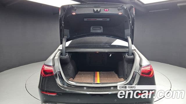 Mercedes-Benz S-Class 2021 — ფოტო 13/20