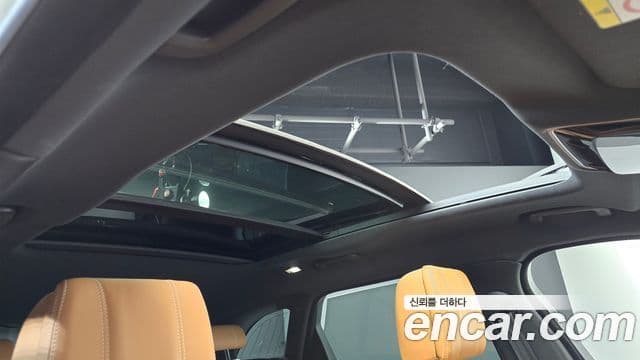 Land Rover Range Rover Velar 2018 — Фото 16/20