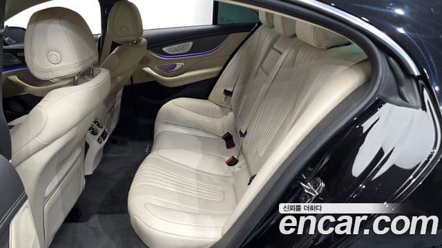Mercedes-Benz CLS-Class 2022 — Photo 16/35