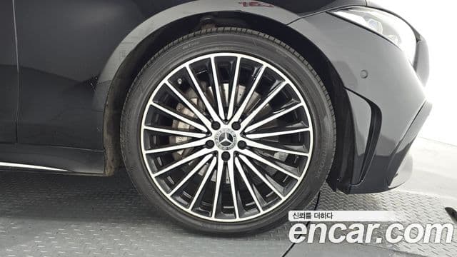 Mercedes-Benz CLS-Class 2022 — Photo 35/35
