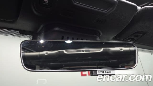 Jeep Wrangler 2022 — Şəkil 31/32
