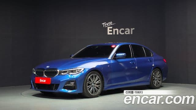 BMW 3 Series 2021 — ფოტო 14/32
