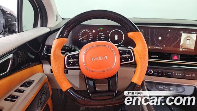 Kia Carnival 2024 — Şəkil 26/34