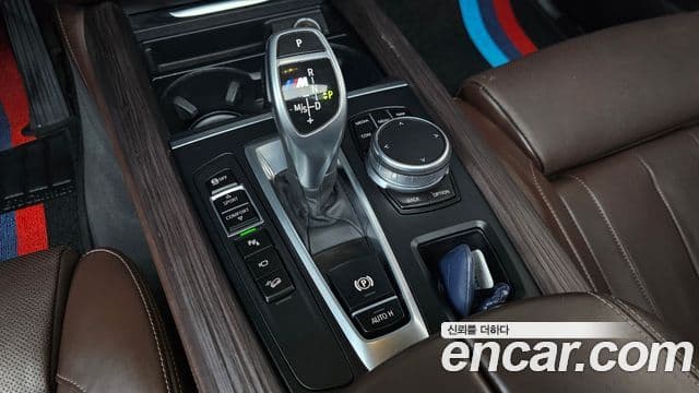 BMW X5 2018 — Photo 5/34