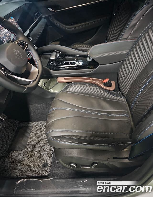 Renault Samsung Grand Koleos 2024 — Photo 4/10