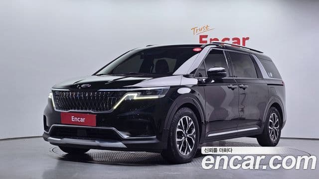 Kia Carnival 2021 — Фото 1/20