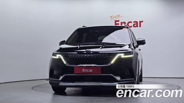 Kia Carnival 2021 — Фото 3/20