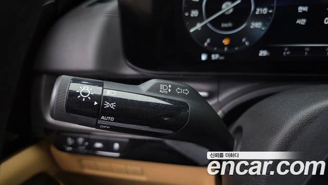 Kia Carnival 2021 — Фото 20/20