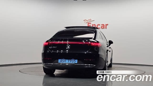 Mercedes-Benz EQS 2022 — ფოტო 21/34