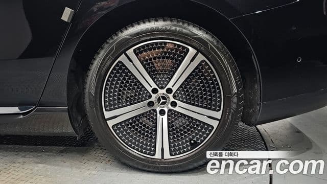 Mercedes-Benz EQS 2022 — ფოტო 28/34