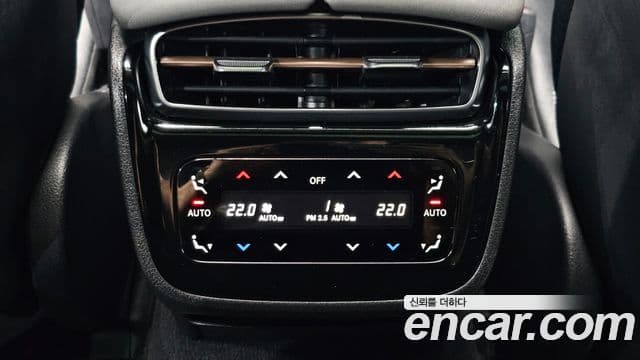 Mercedes-Benz EQS 2022 — ფოტო 25/34