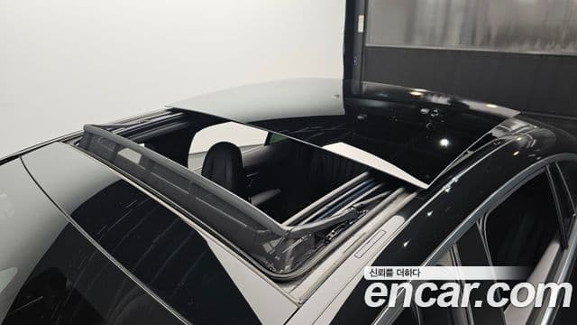 Mercedes-Benz EQS 2022 — ფოტო 22/34