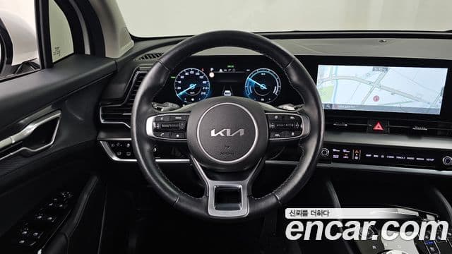 Kia Sportage 2023 — Фото 13/20