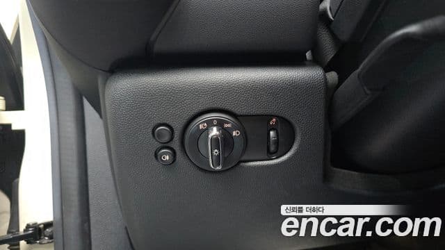 Mini Cooper 2022 — Şəkil 21/30