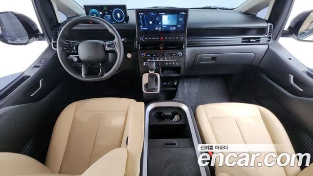 Hyundai Staria 2026 — Фото 7/20