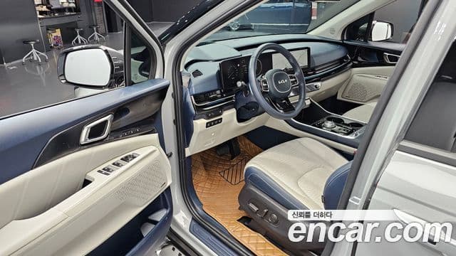 Kia Carnival 2024 — Фото 10/20