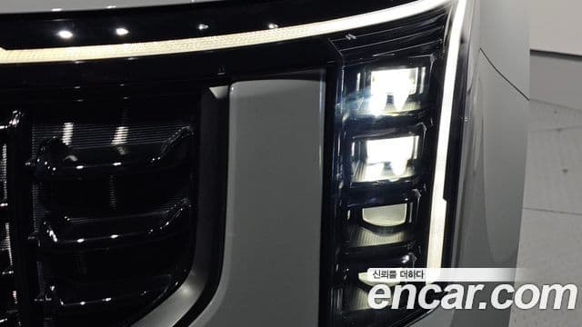 Kia Carnival 2024 — Şəkil 37/41