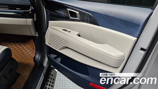 Kia Carnival 2024 — Şəkil 9/41