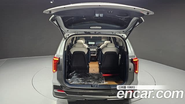Kia Carnival 2024 — Şəkil 12/41