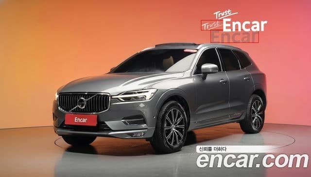 Volvo XC60 2020 — Фото 1/20