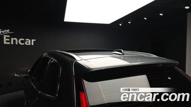 Volvo XC60 2020 — Şəkil 30/36