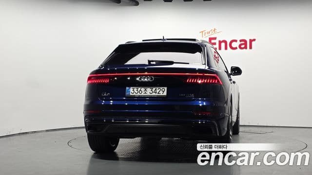 Audi Q8 2023 — Photo 31/31