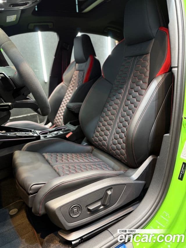 Audi RS3 2025 — Photo 12/13