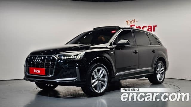 Audi Q7 2023 — ფოტო 4/20