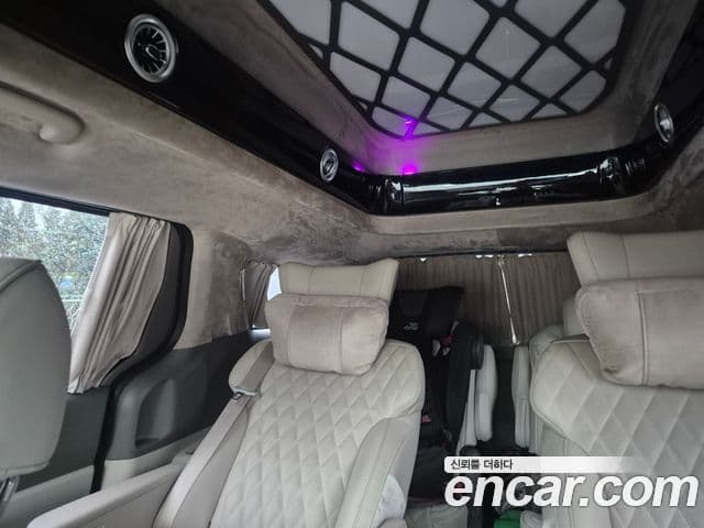Kia Carnival 2024 — Şəkil 4/9