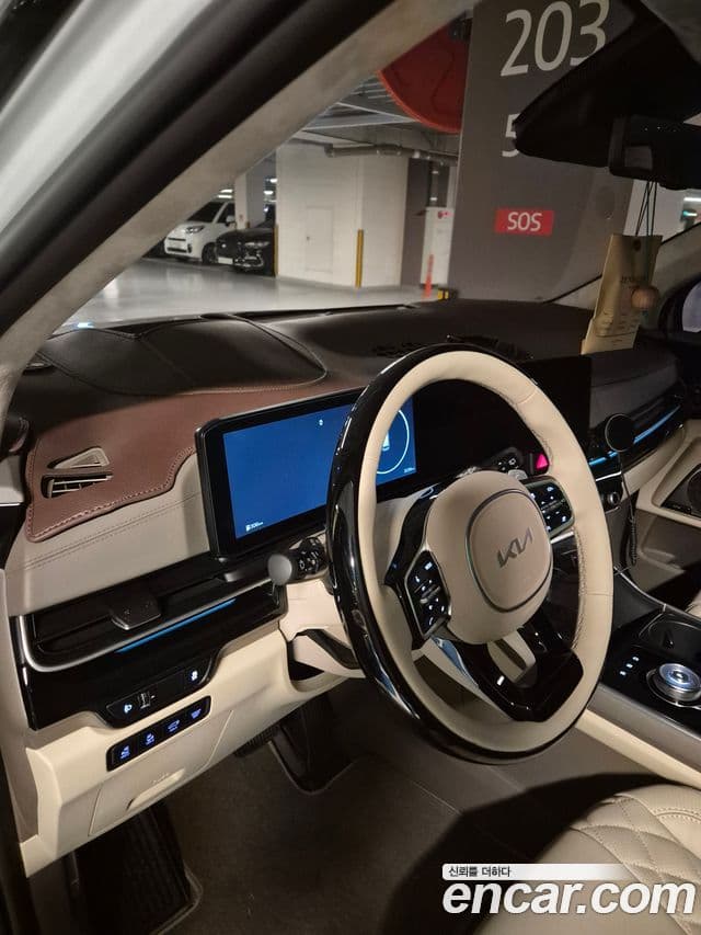 Kia Carnival 2024 — Şəkil 8/9