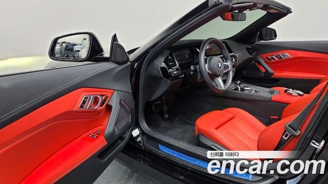 BMW Z4 2025 — Photo 11/34