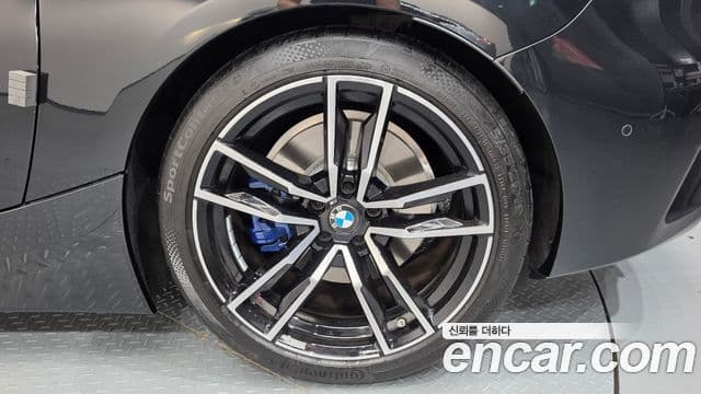 BMW Z4 2025 — Photo 18/34